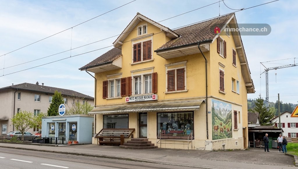 Mehrfamilienhaus